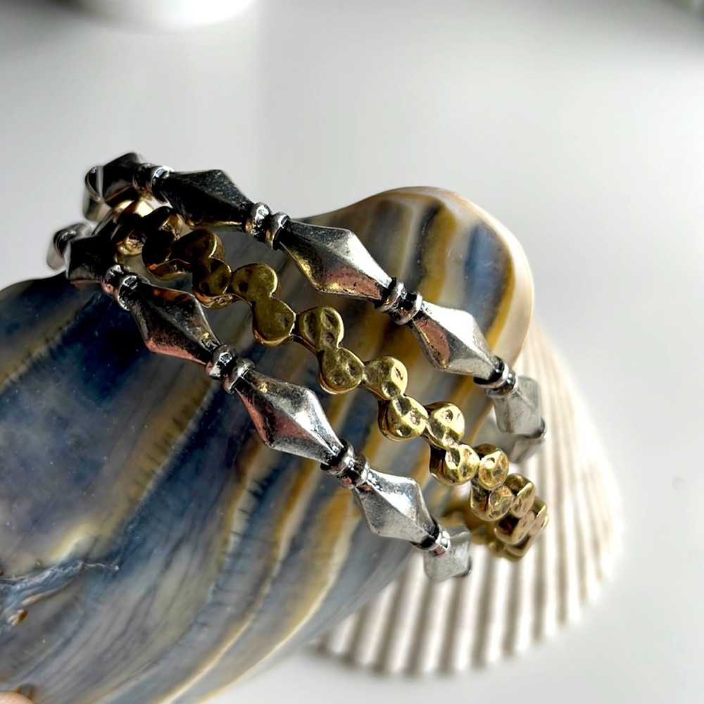 Lucky Brand Bangle Bracelets - Picture 2 of 3